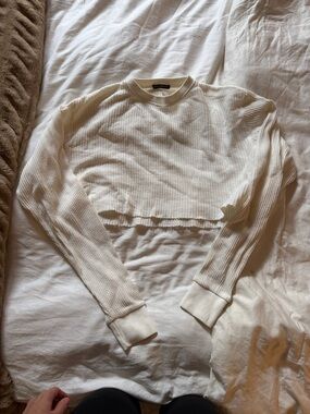 Brandy Melville Cropped Waffle Knit Long Sleeve Top - Cream